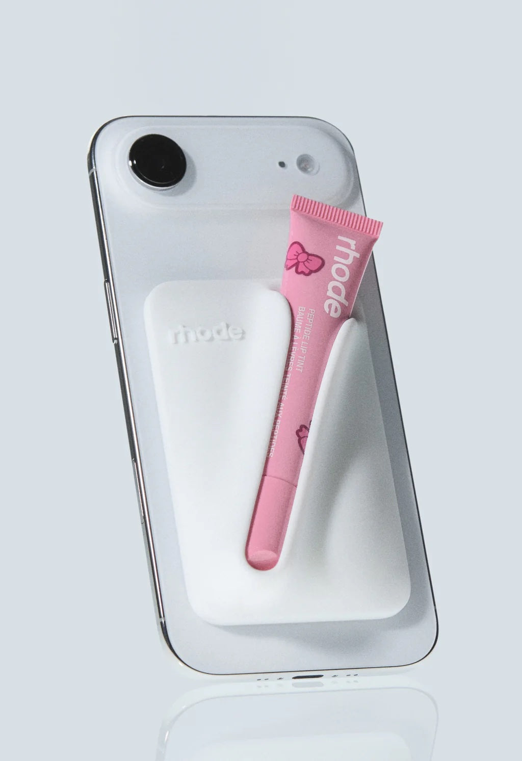 snap-on lip case with lipgloss